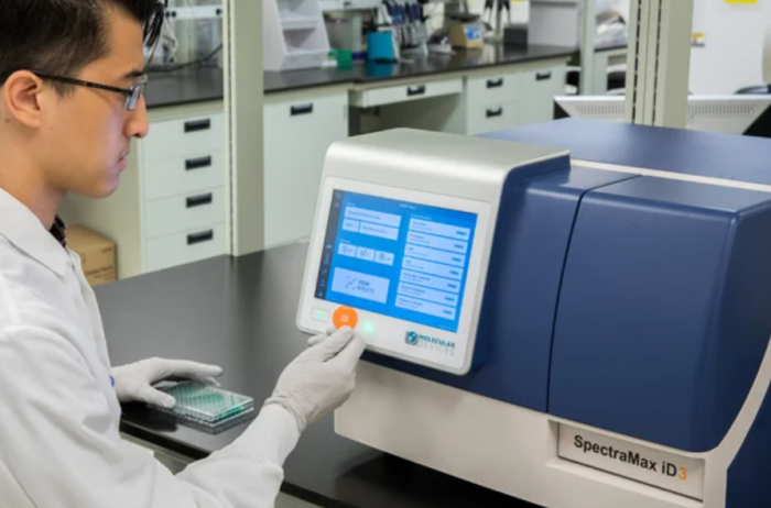 SpectraMax iD3 and iD5 Multi-Mode Microplate Readers